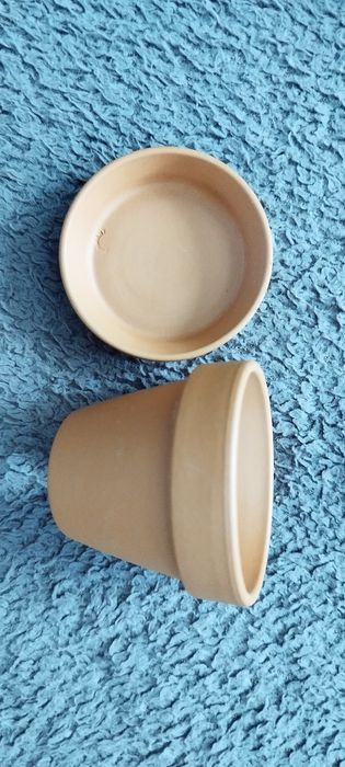 Doniczka z podstawką Prosta NATUR. CERAMIKA TERAKOTA.Śr. 6cm