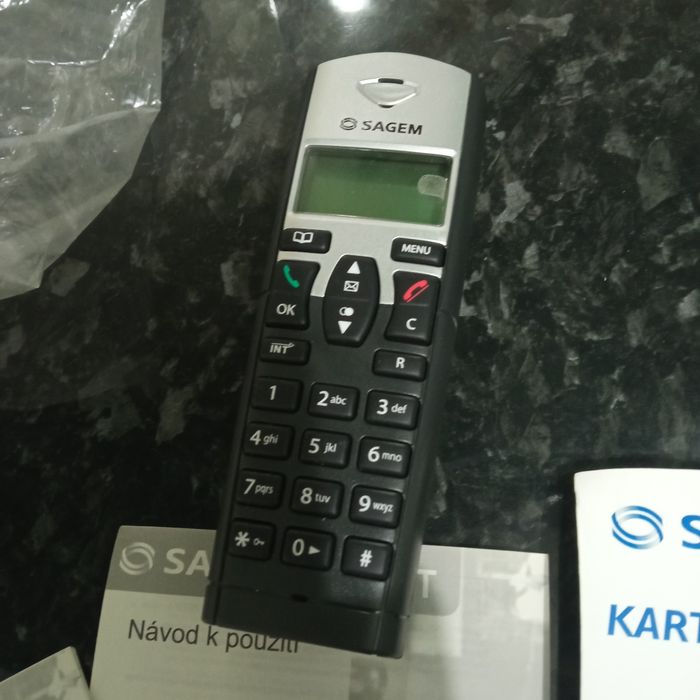 Стаціонарний радіотелефон