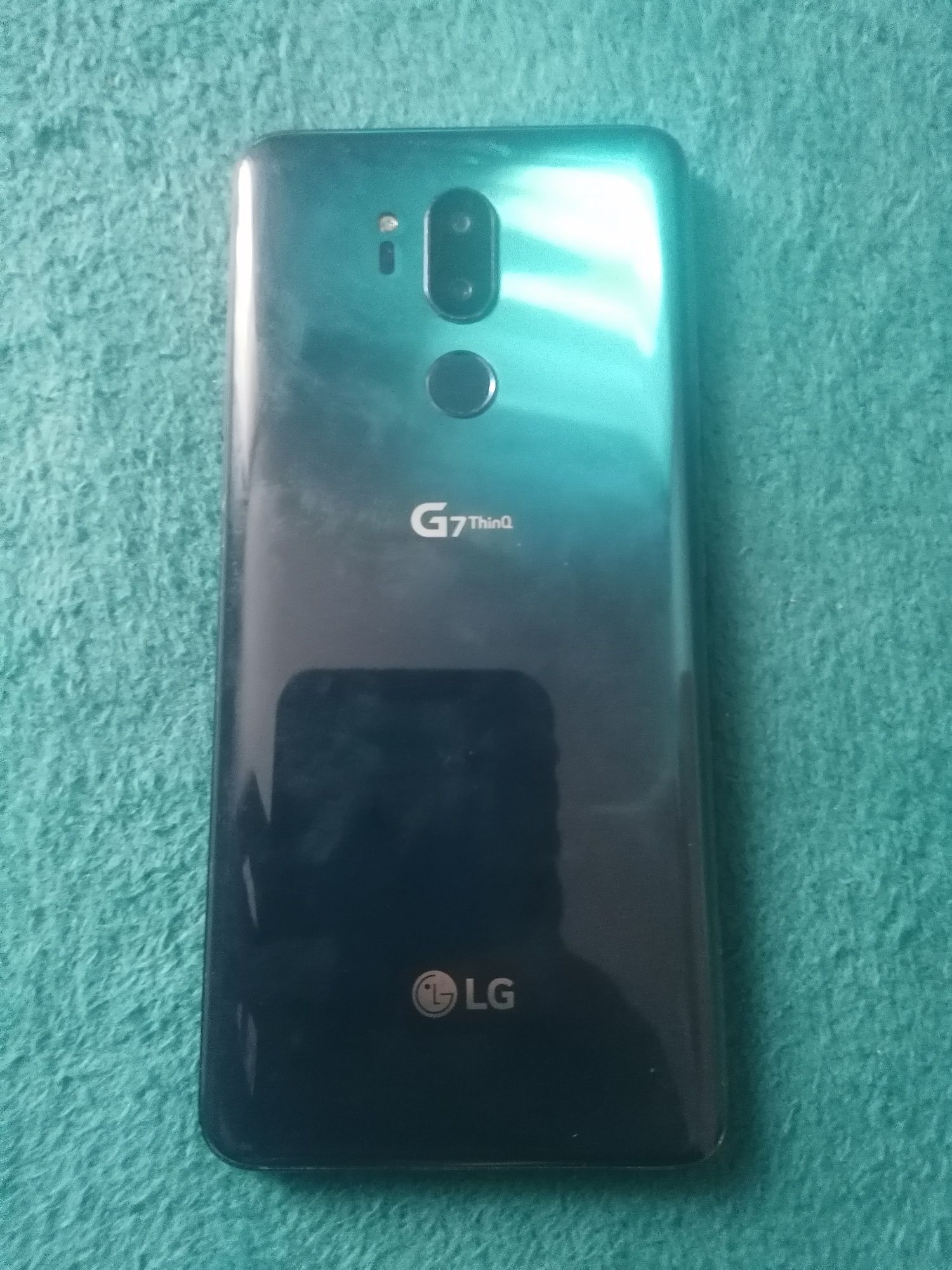 Смартфон LG G7 Thinq 4/64Gb