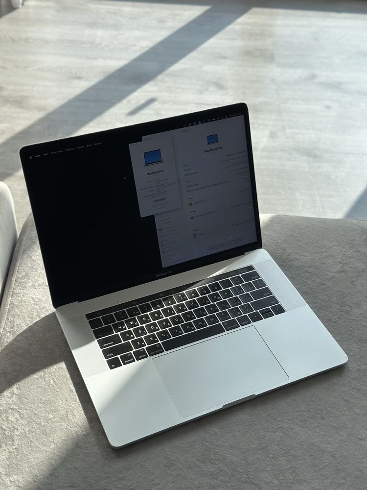 Macbook Pro 15 2017 максимальная комплектация i7/16/256