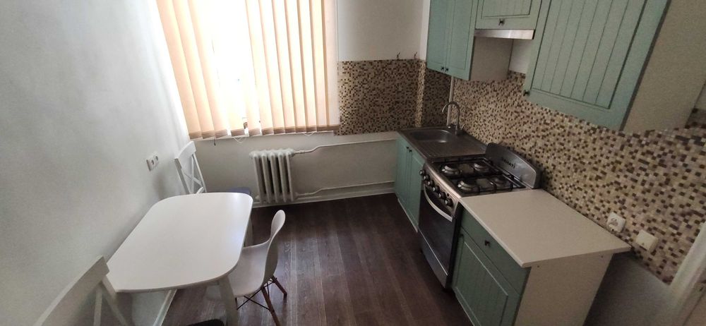 Здам 3-к. квартиру.Поділ. Волоська, 24. Метро Контрактова площа-5хв.