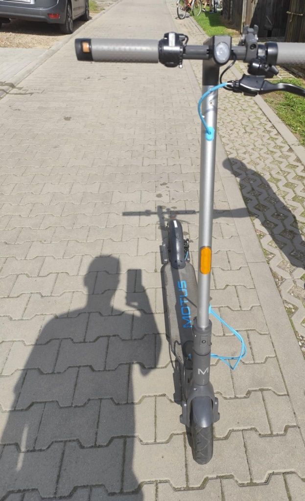 Hulajnoga elektryczna Motus Scooty 10 lite -generacja 5