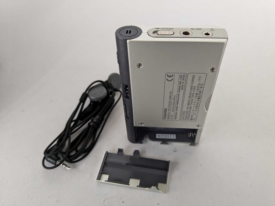 Цифровий диктофон TOSHIBA DMR-SX1. ЯПОНІЯ.
