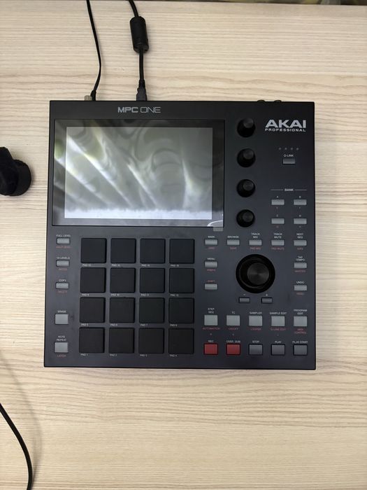 Akai MPC One Ідеальний Стан