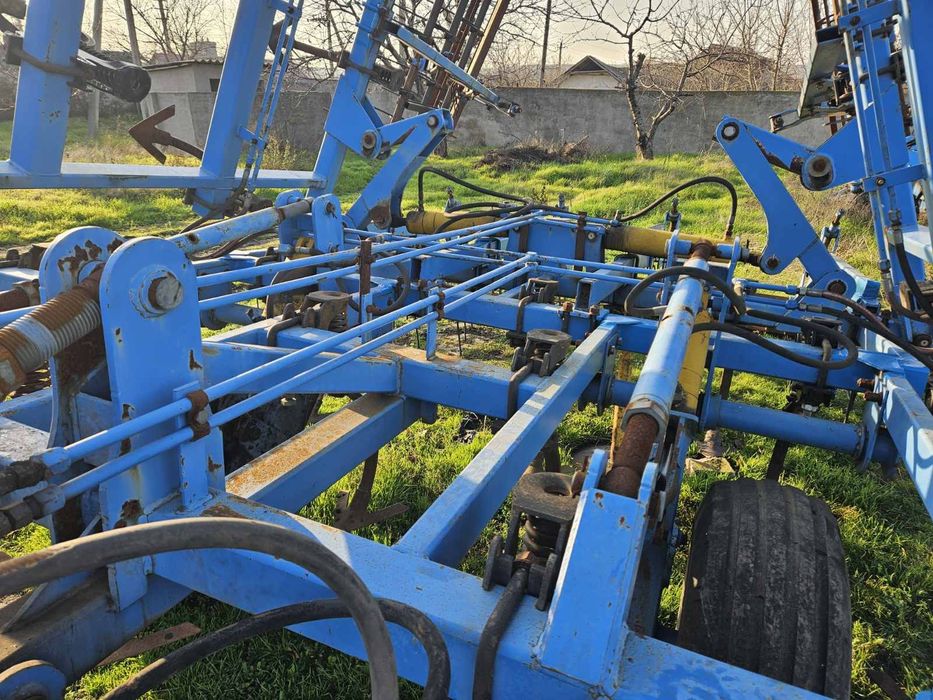 Культиватор КГШ-7.9, чотирьохрядний, зубова гребінка, коток, 2012 р.в.