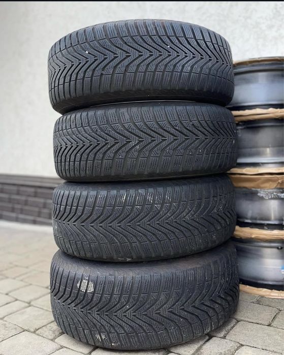 Титаны BMW с Покрышкой