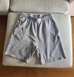 Calções Reebok desportivos