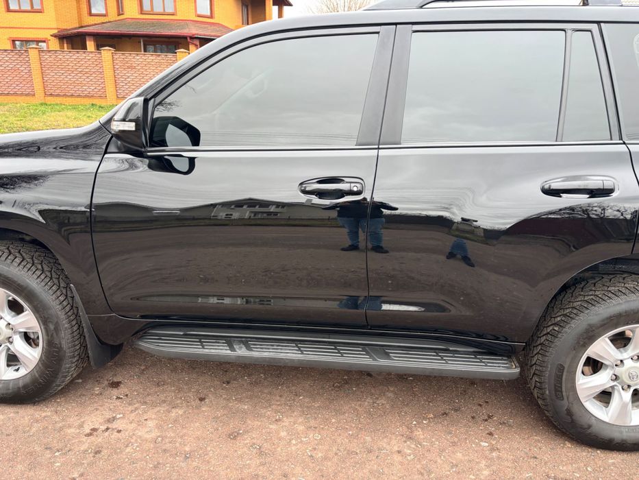 Продам авто Тойота Прадо 150