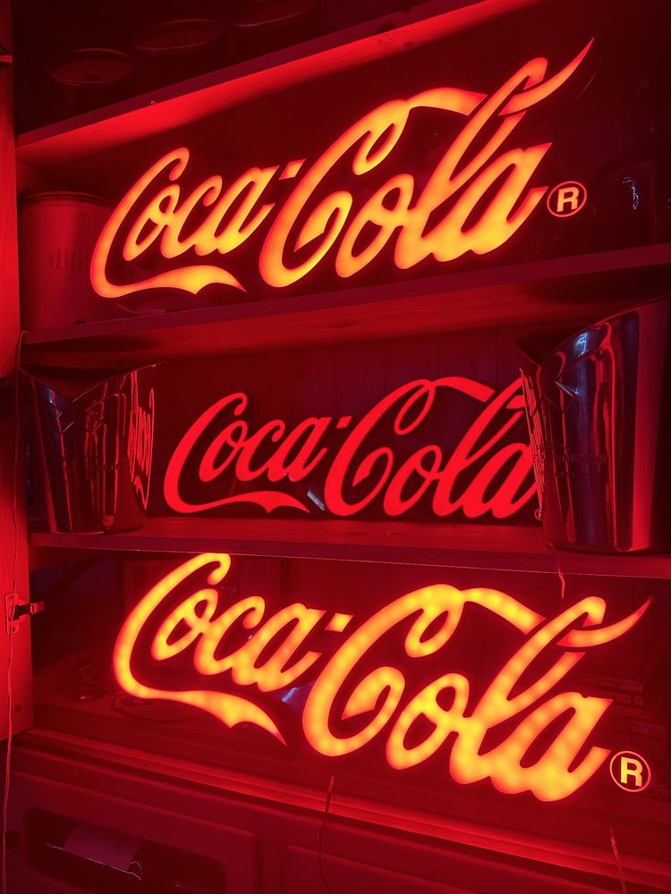 Reclame publicitario led da coca cola