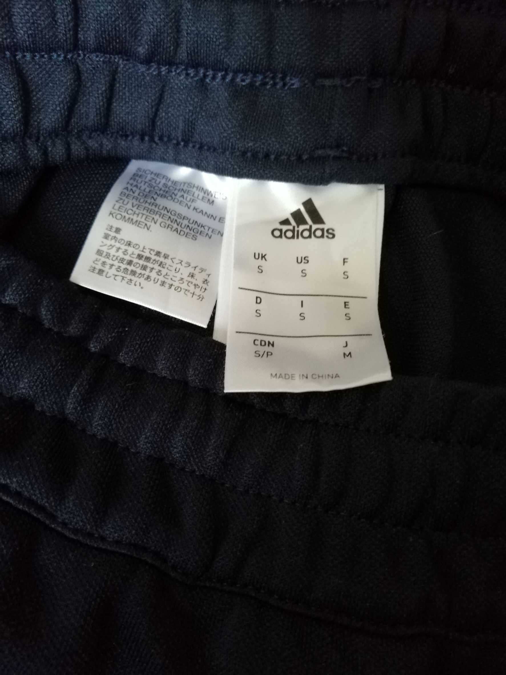 adidas spodenki sportowe za kolana rozmiar S