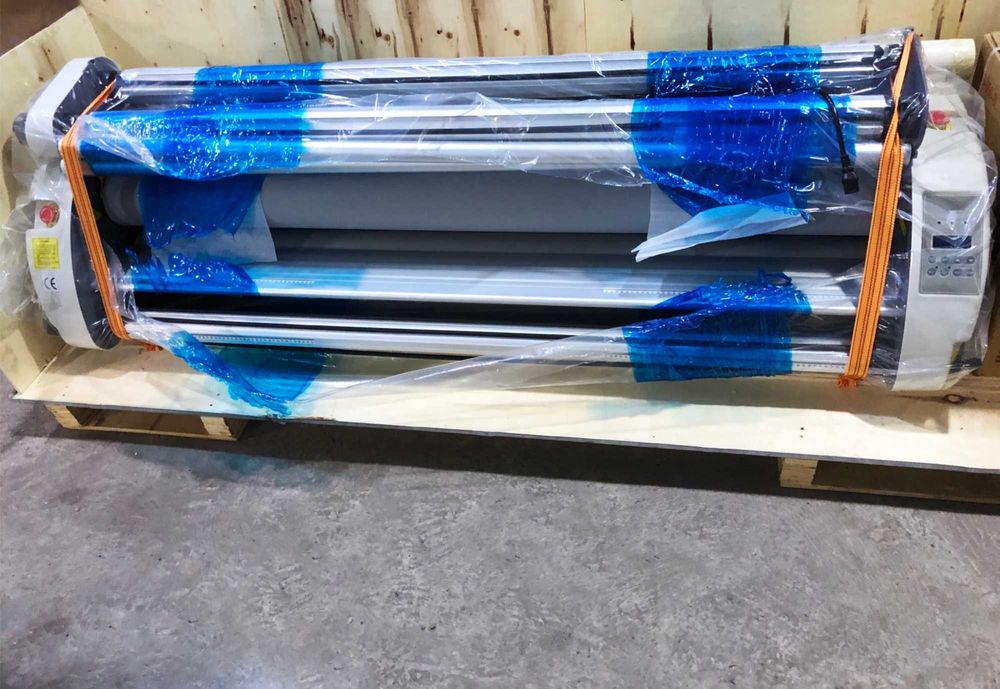 Широкоформатный ламинатор теплый для ламинирования пленкой оаркалом