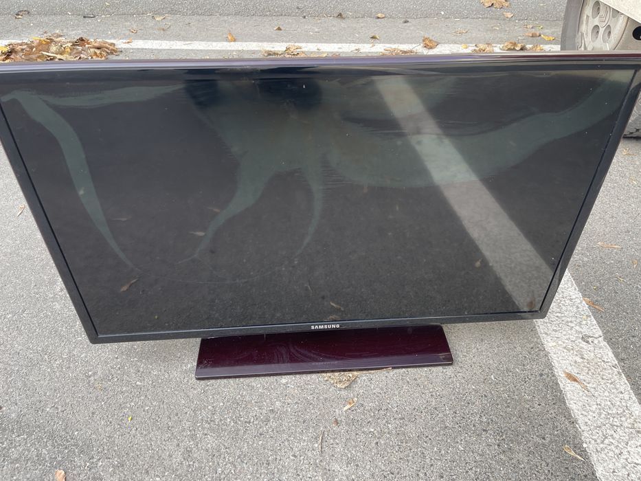 Телевізор Samsung UE32ЕH4030W під ремонт