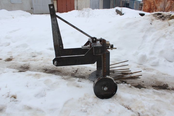 изготовлю и продам картофелекопалку вибрационного типа