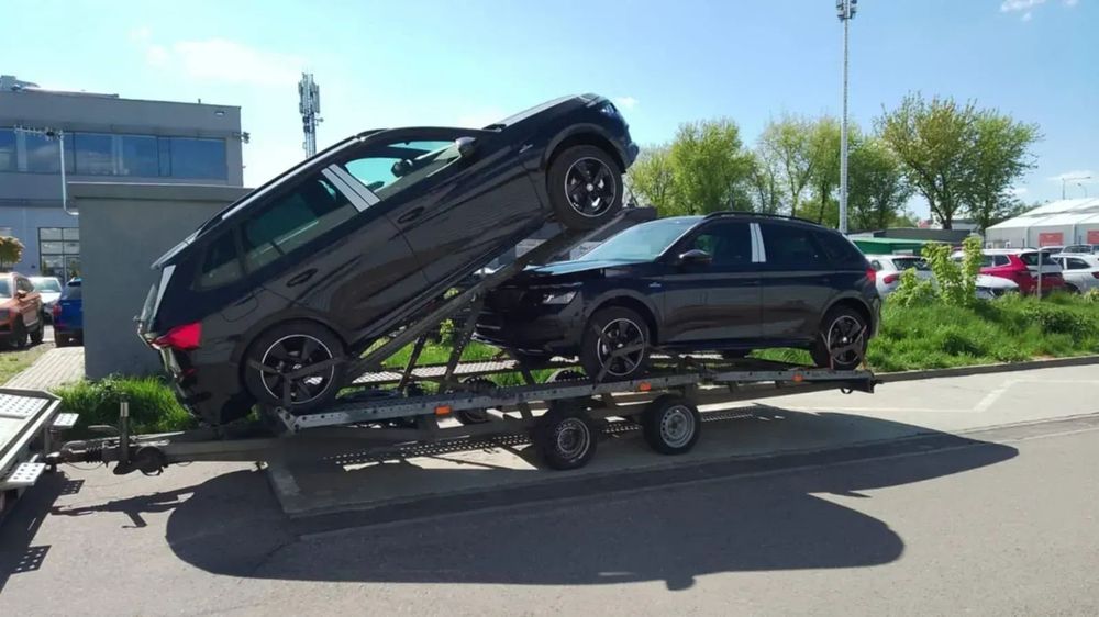 MOTORCAR  laweta/przyczepa na dwa auta/samochody piętrowa 5,7m