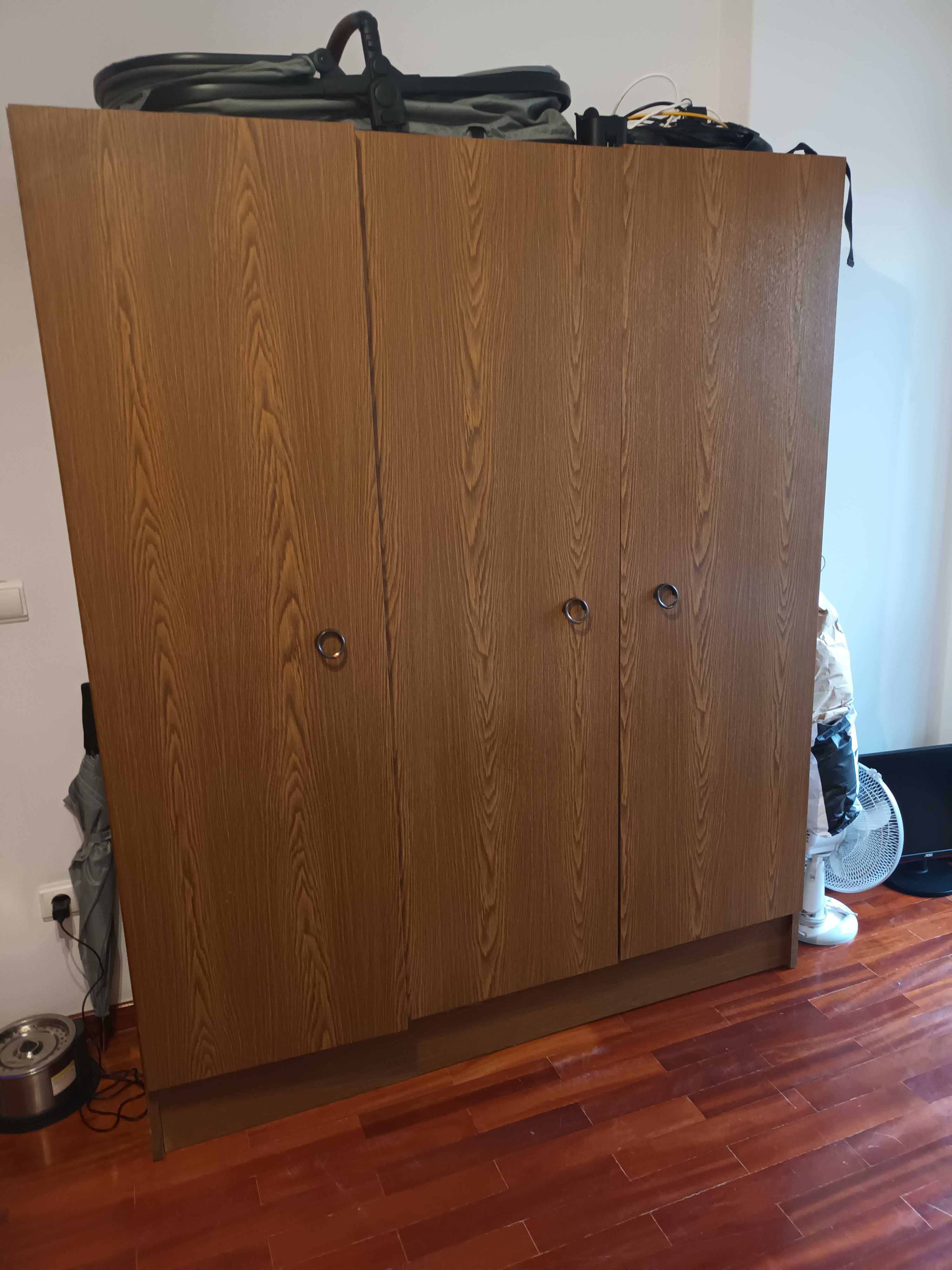 Vendo conjunto quarto
