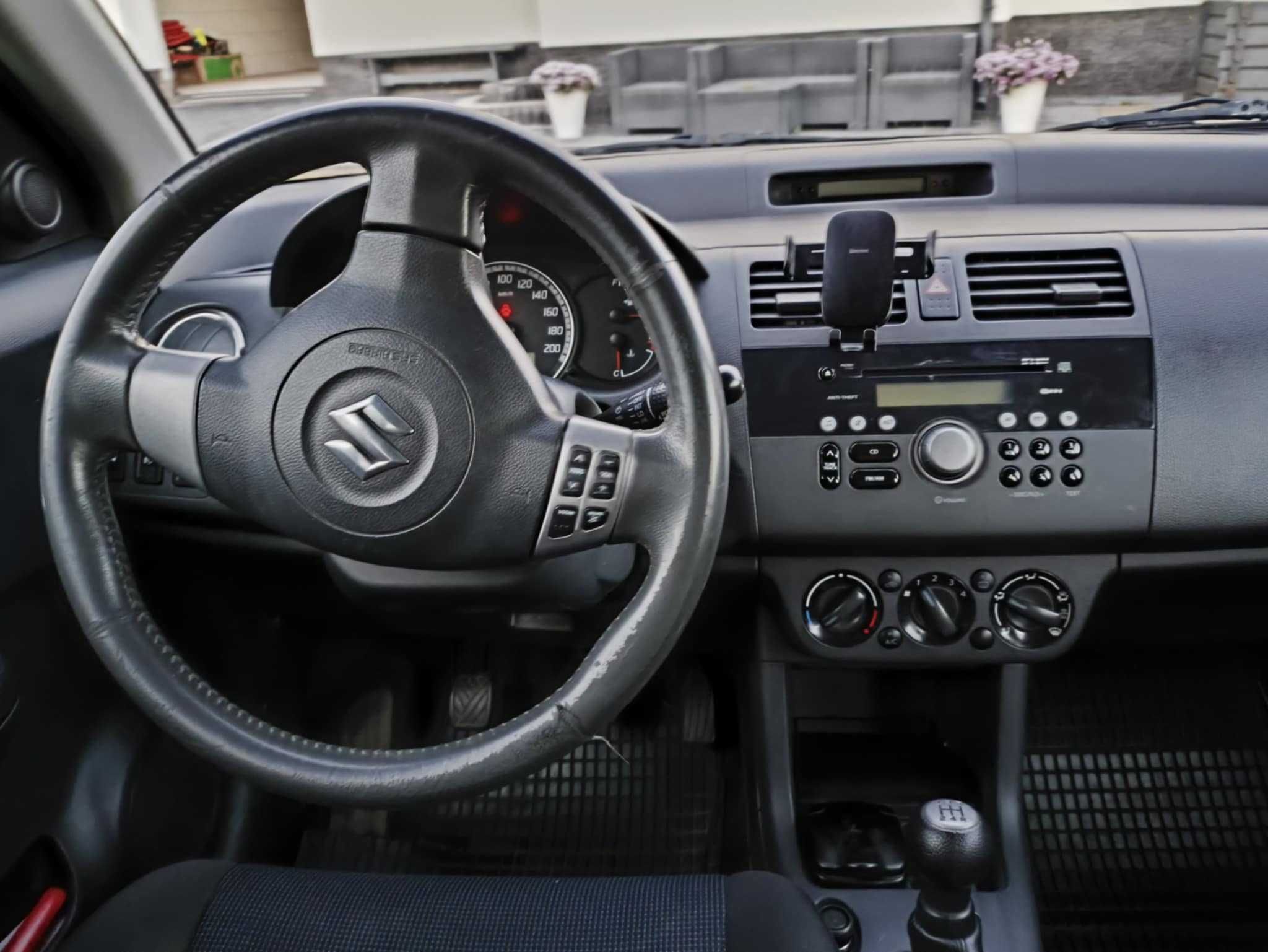 Suzuki Swift 4x4 1.3 GL