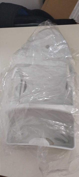 Uchwyt na żelazko i deskę do prasowania