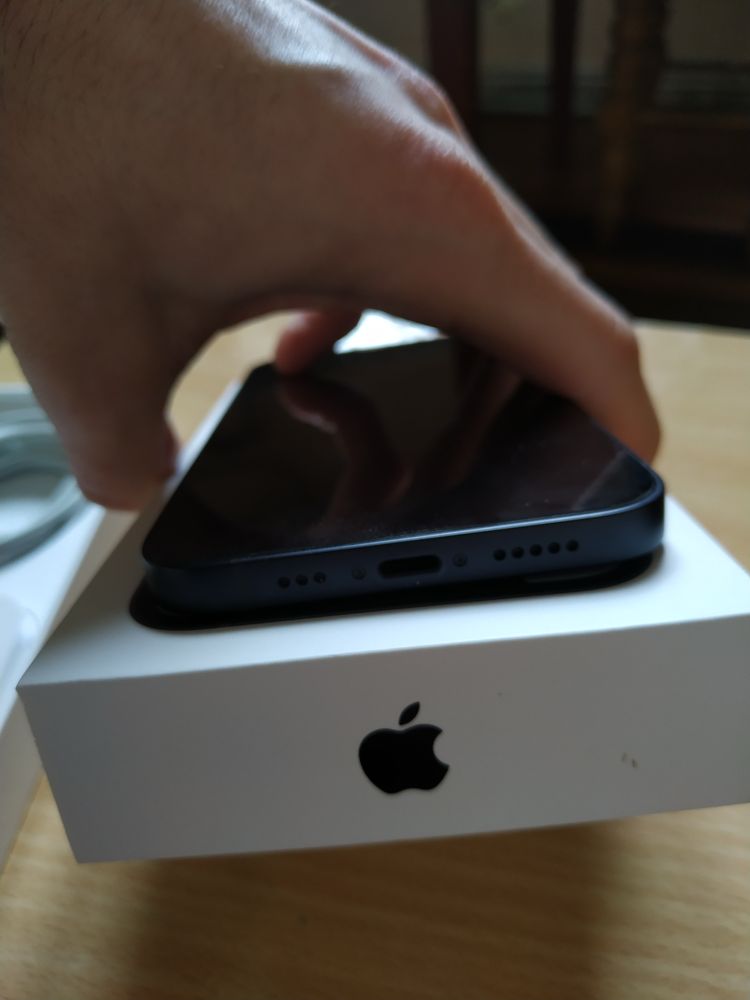 Iphone 12 64 gb. Black