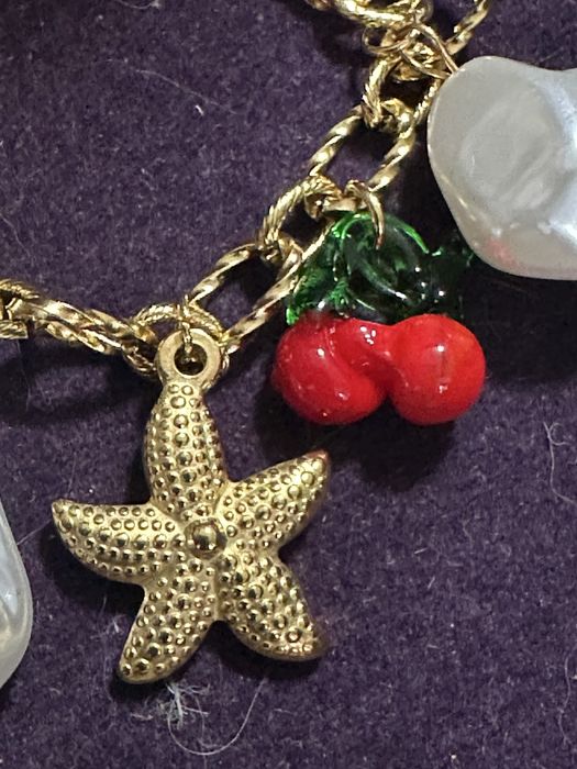 Diversas pulseiras novas