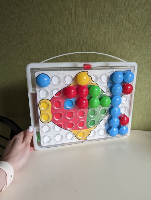 Мозаїка Quercetti цікава і розвиваюча