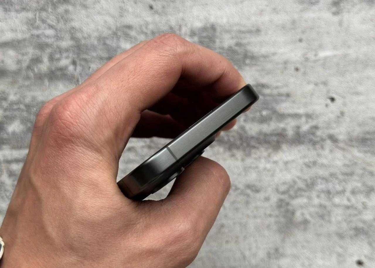 iPhone 15 Pro, 256 ГБ