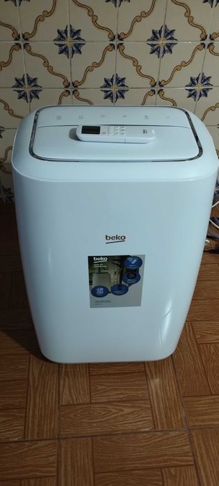 Ar Condicionado Portátil Beko BP112H