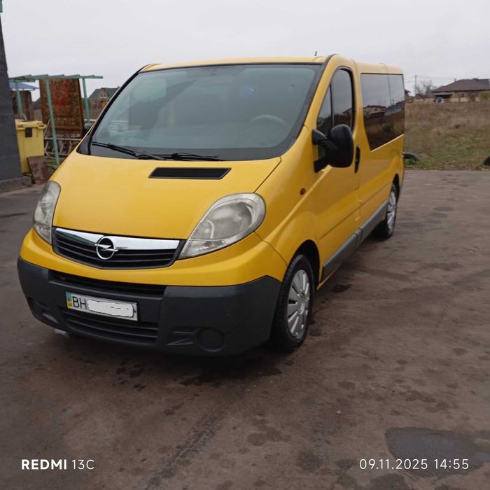 Opel Vivaro 2006 рік 9 місць