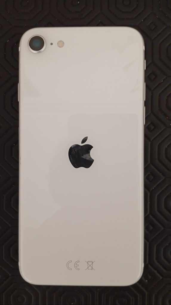 iPhone SE 2020  como novo