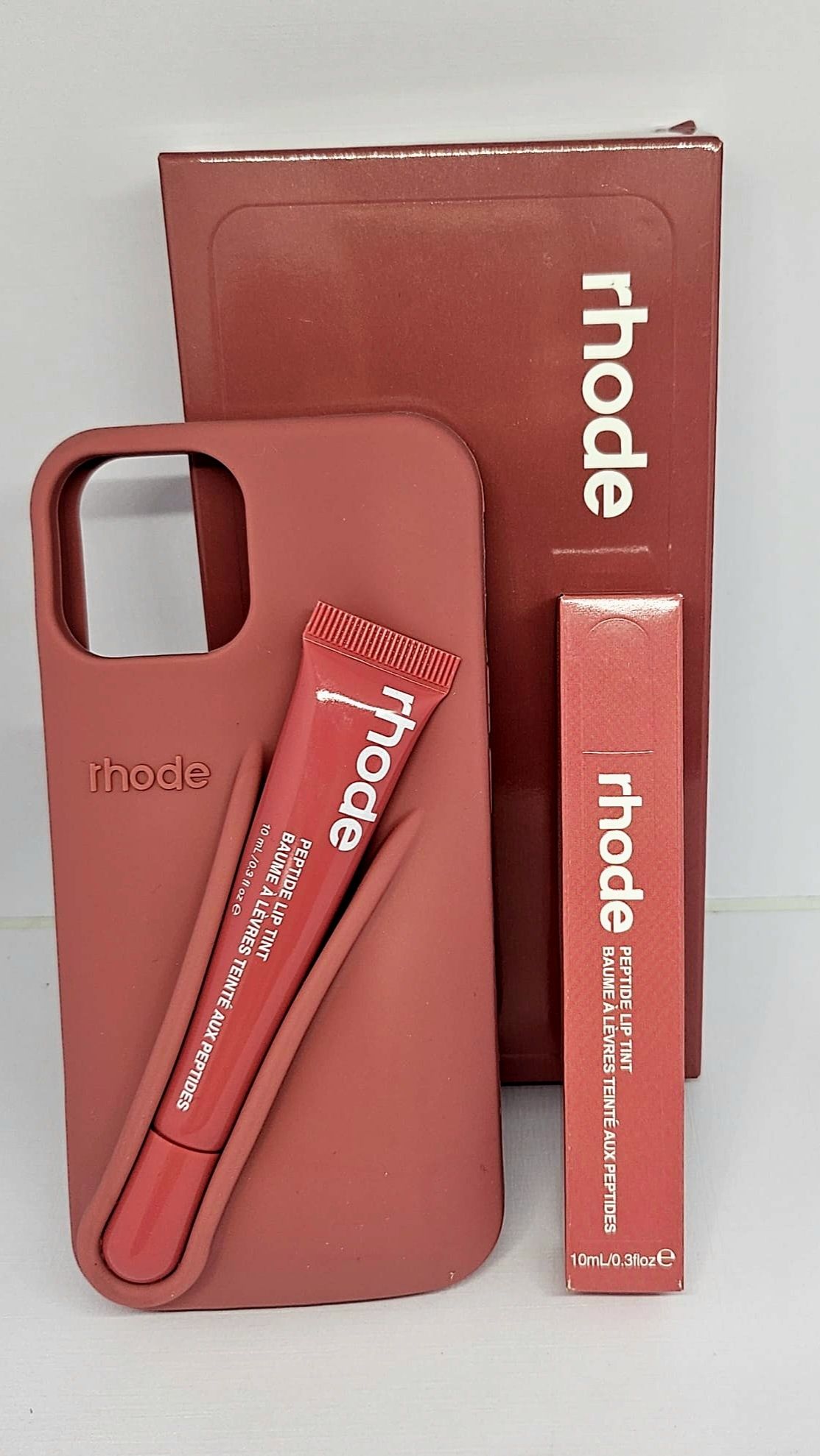 Nowe Etui Rhode Salty Tan iPhone 13,14,15 +Błyszczyk Rhode Salty Tan