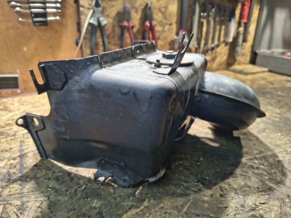 Osłona termostatu Fiat 126p Maluch super stan