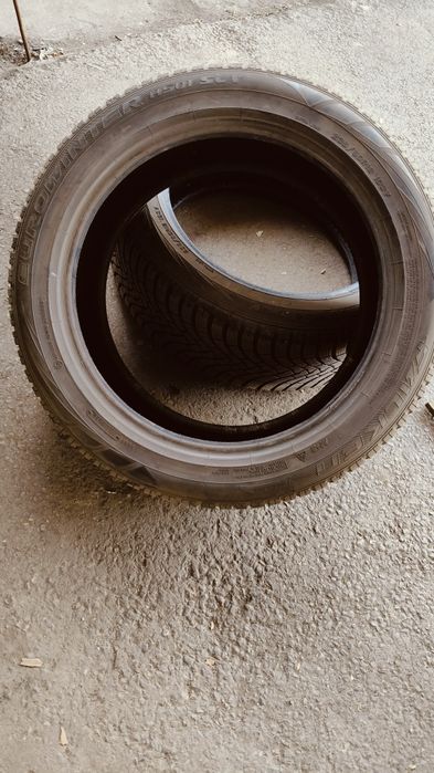 Opony zimowe 235/50r19 Falken 103 V XL używane 4szt