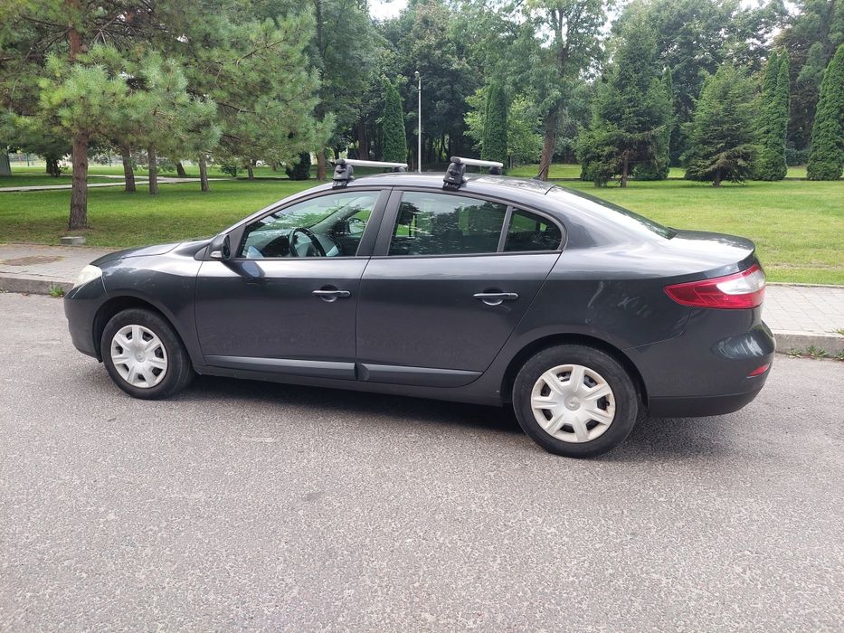 Рено Флюенс 2011р. 1.6 автомат, газ/бензин