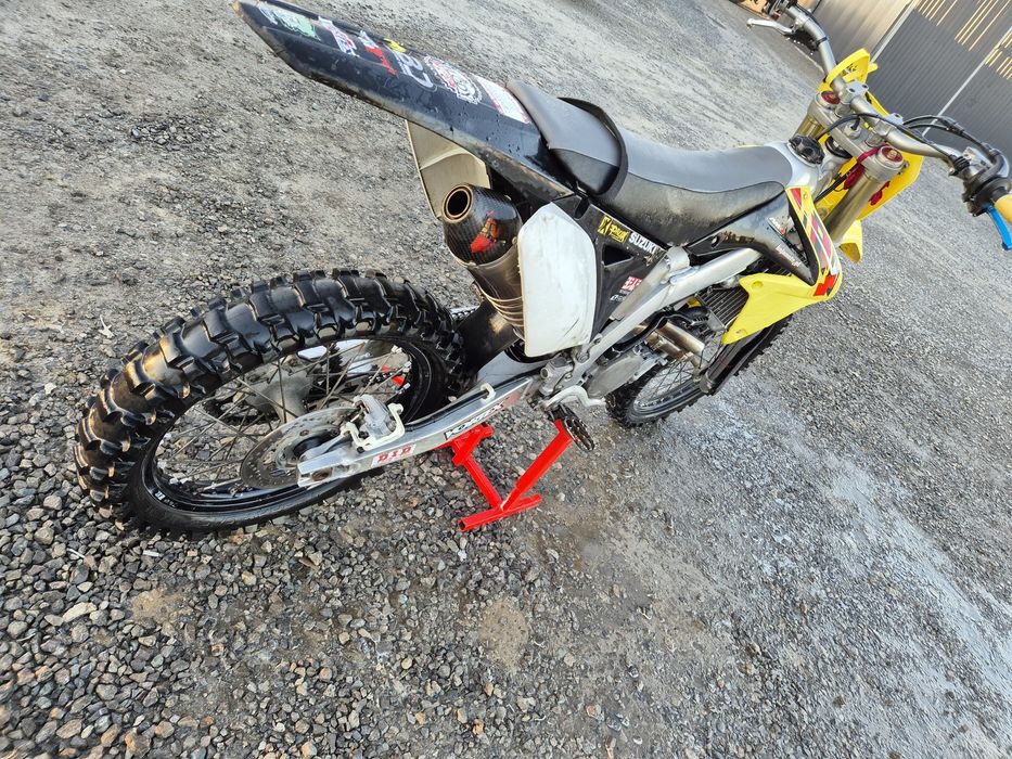 Suzuki rmz 250 Wtrysk