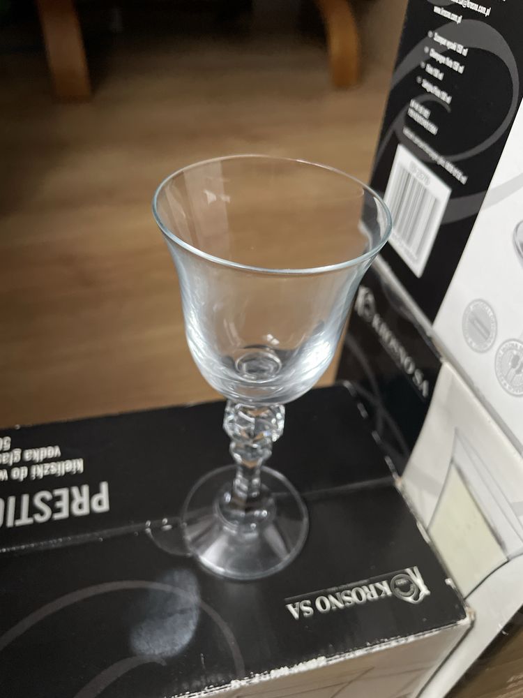 Kieliszki Krosno linia Prestige