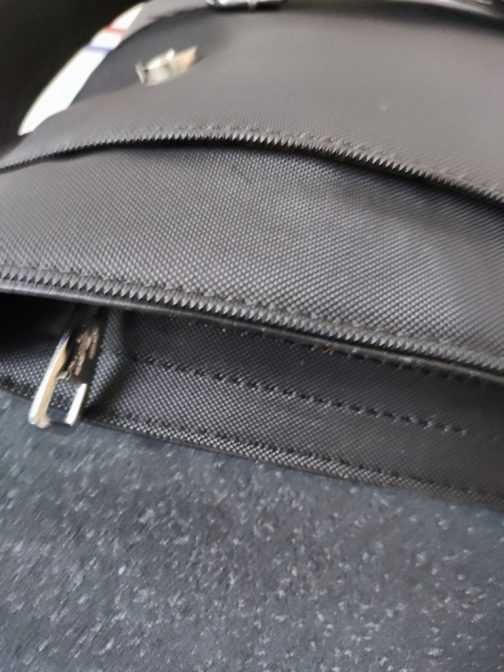 Lacoste męska torebka Listonoszka, skóra 3377