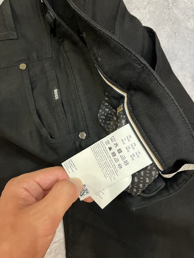 Чорні джинси Hugo Boss Slim Fit
