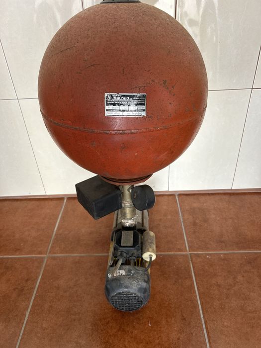 Bomba agua 220v