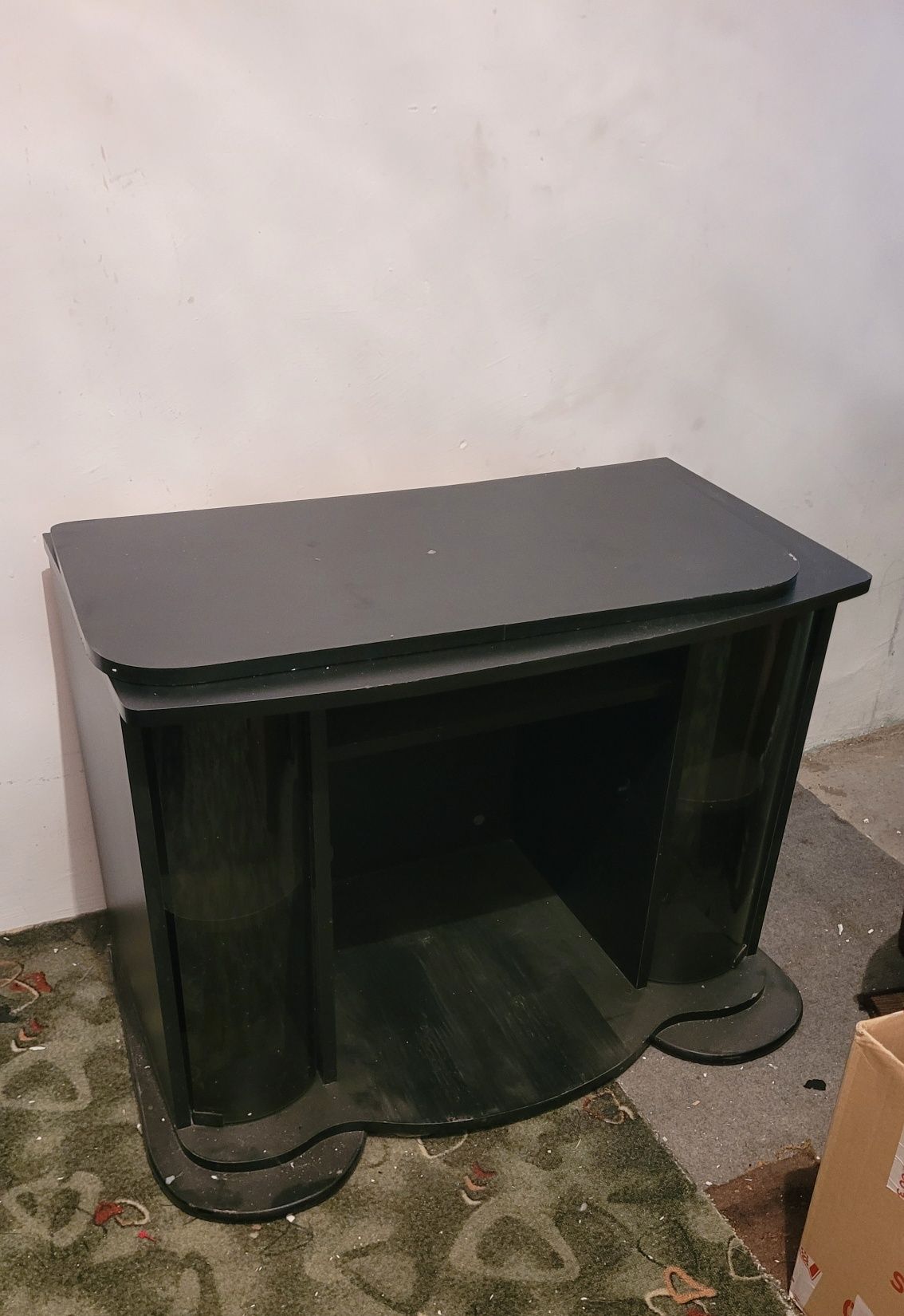 Szafka po telewizor
