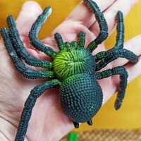 Павук іграшка розіграш прикраса на Halloween Геловін
