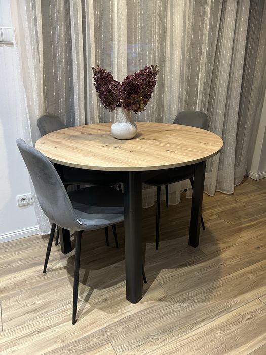 Stół okrągły rozkladany