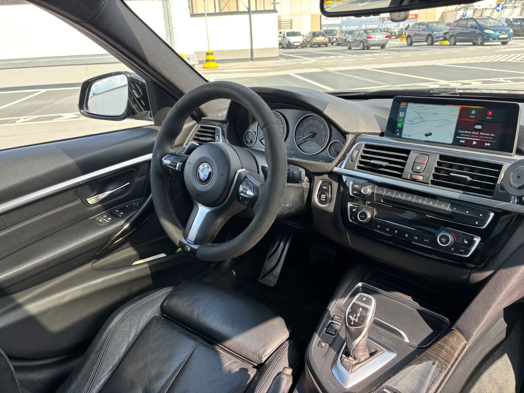 BMW Seria 3 BMW Seria 3 330i xDrive M
