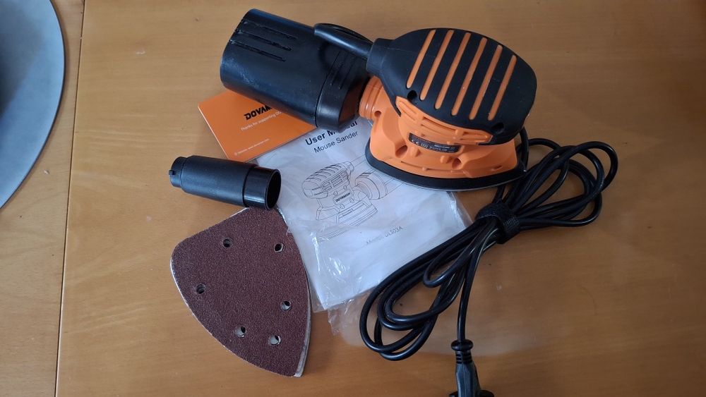 Lixadora nova na caixa