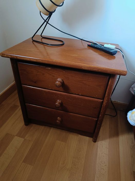 Mobília de quarto pinho mel