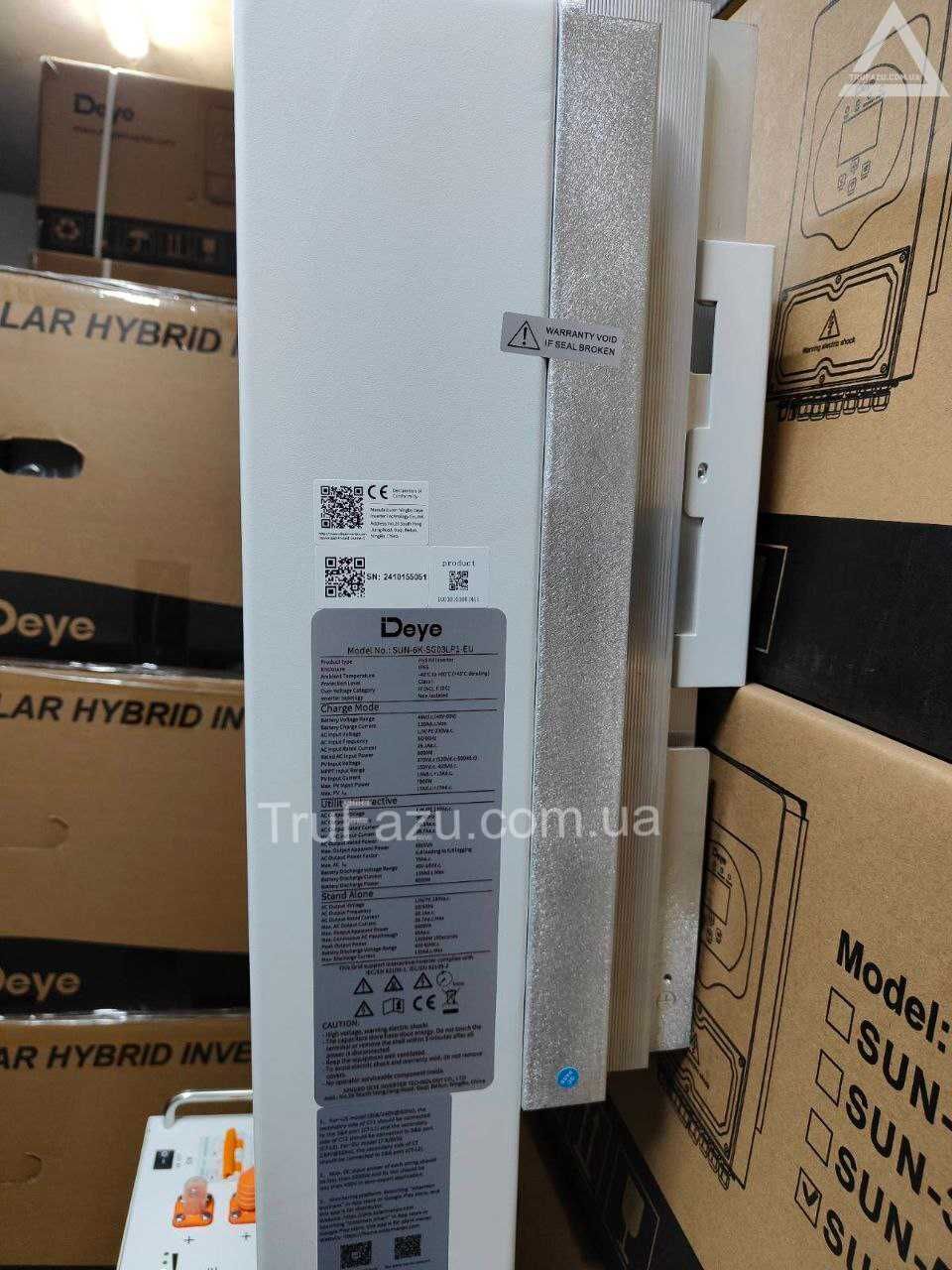 Гібридний інвертор Deye SUN-06K-SG03LP1-EU WiFi 6 kW, 1 фаза, 2 MPPT