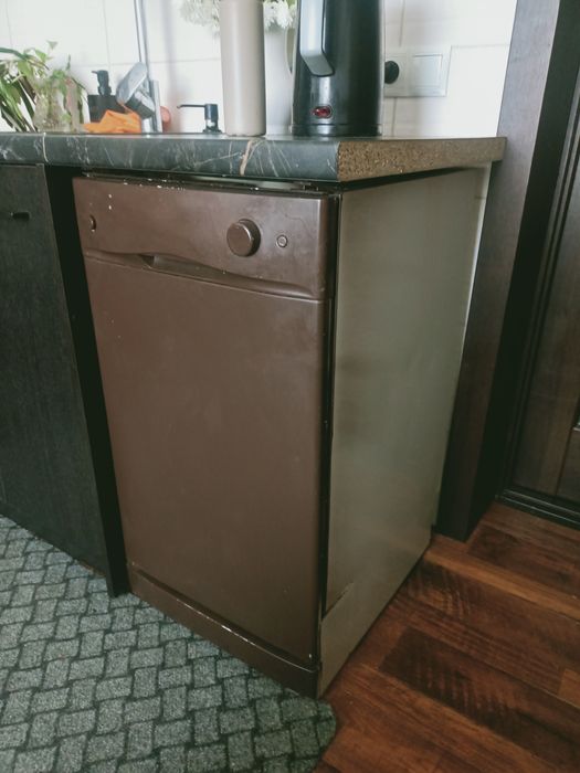 На запчастини посудомийна машина Pyramida DM 09