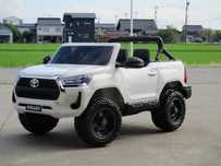 Duże autko akumulator TOYOTA HILLUX 4x4 12V 14Ah + PILOT