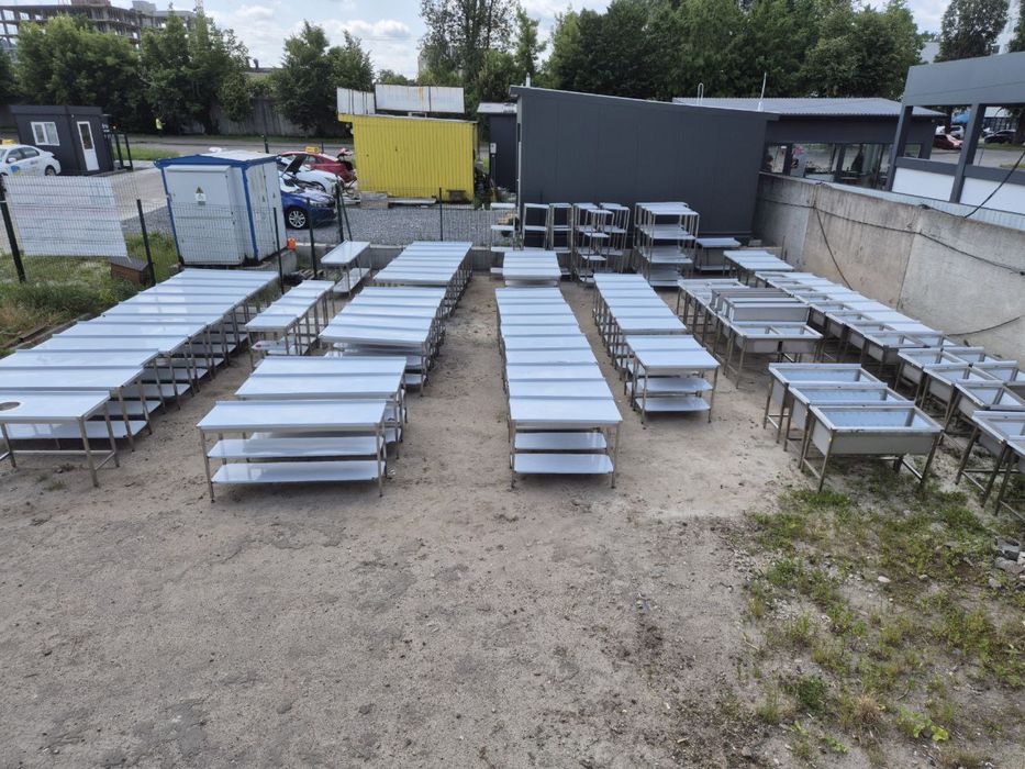 Вироби з нержавійки для професійної кухні. Столи.