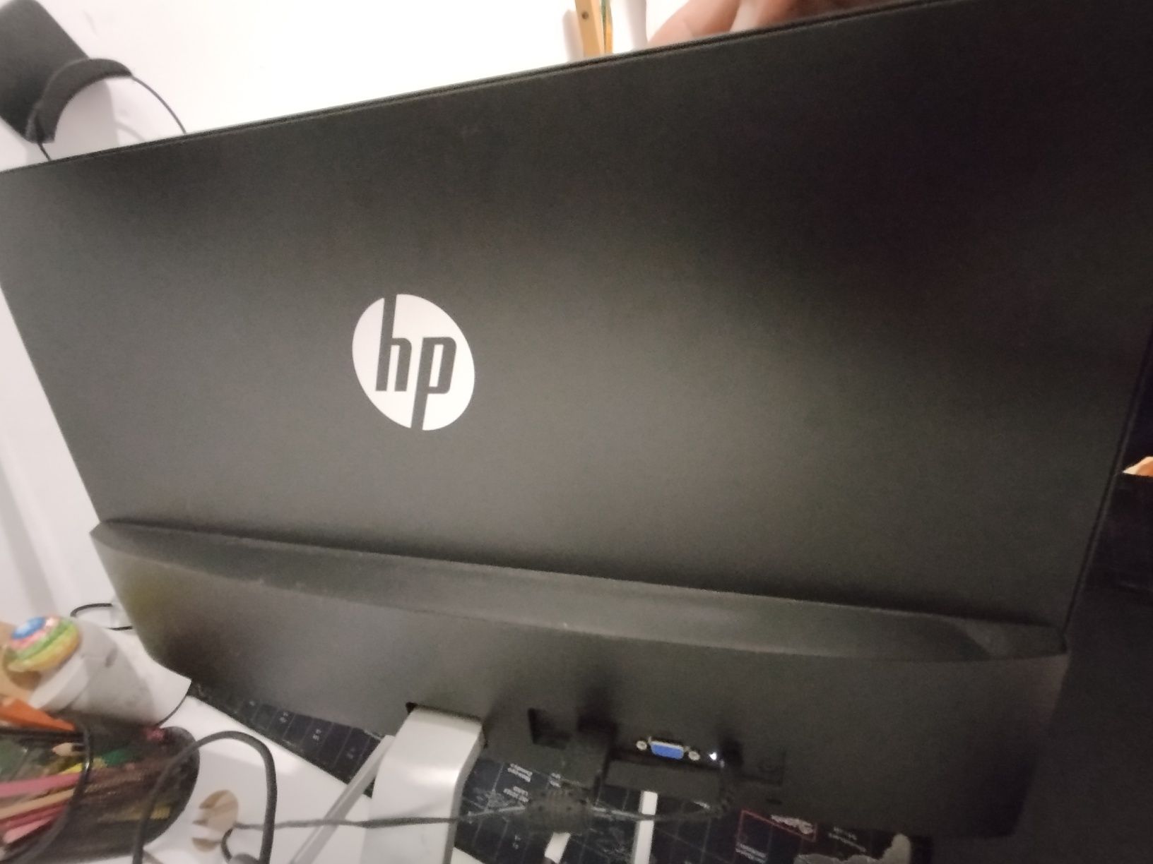 Monitor HP 24 polegadas, moldura 50x60, headfones, livro "TETRIS"
