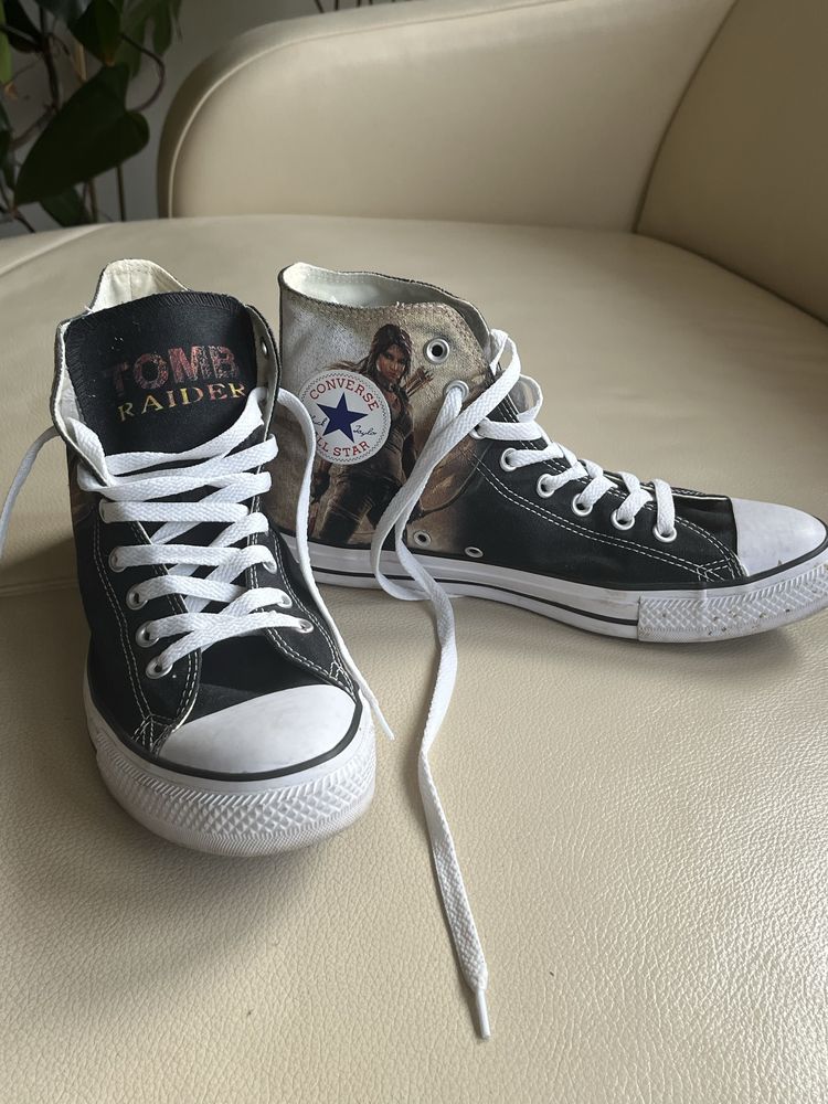 Converse all stars Tomb Rider