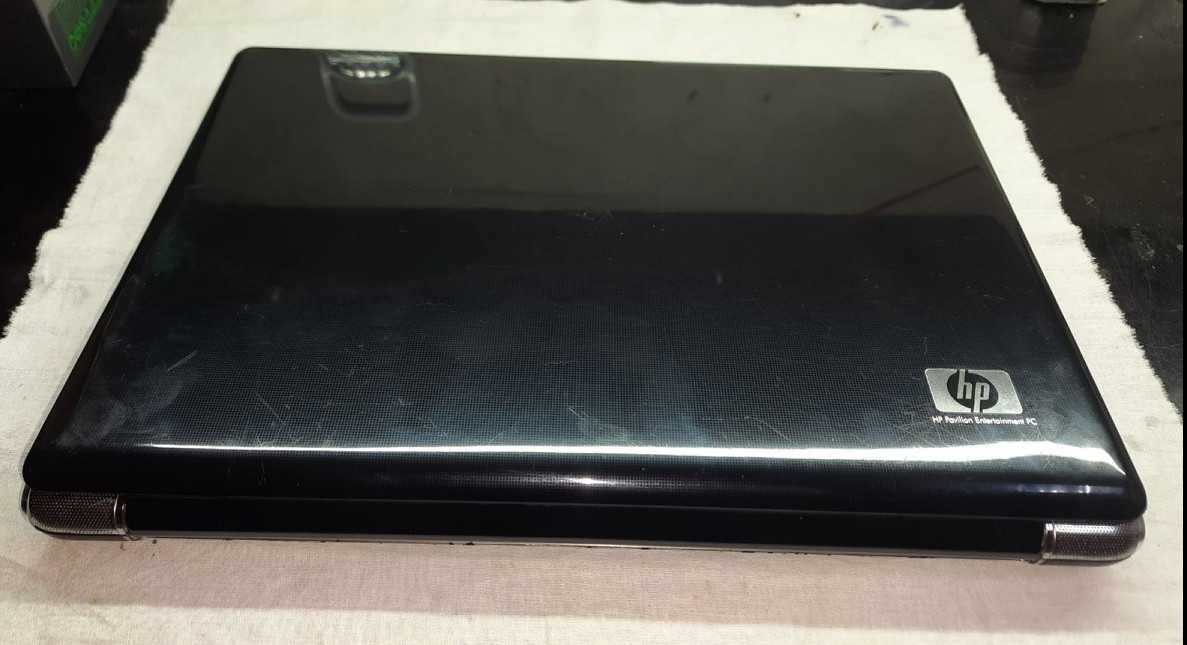 Ноутбук 17"  HP Pavilion DV7 на запчасти.